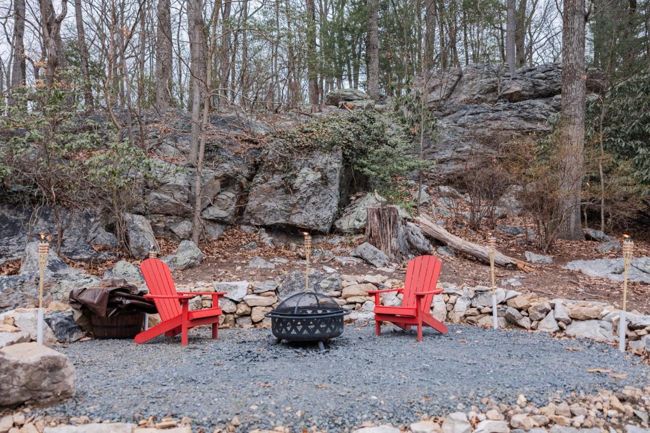 Cowry Acres - 11 Acre Enchanted Retreat, Hot Tub ニュー・ホープ エクステリア 写真